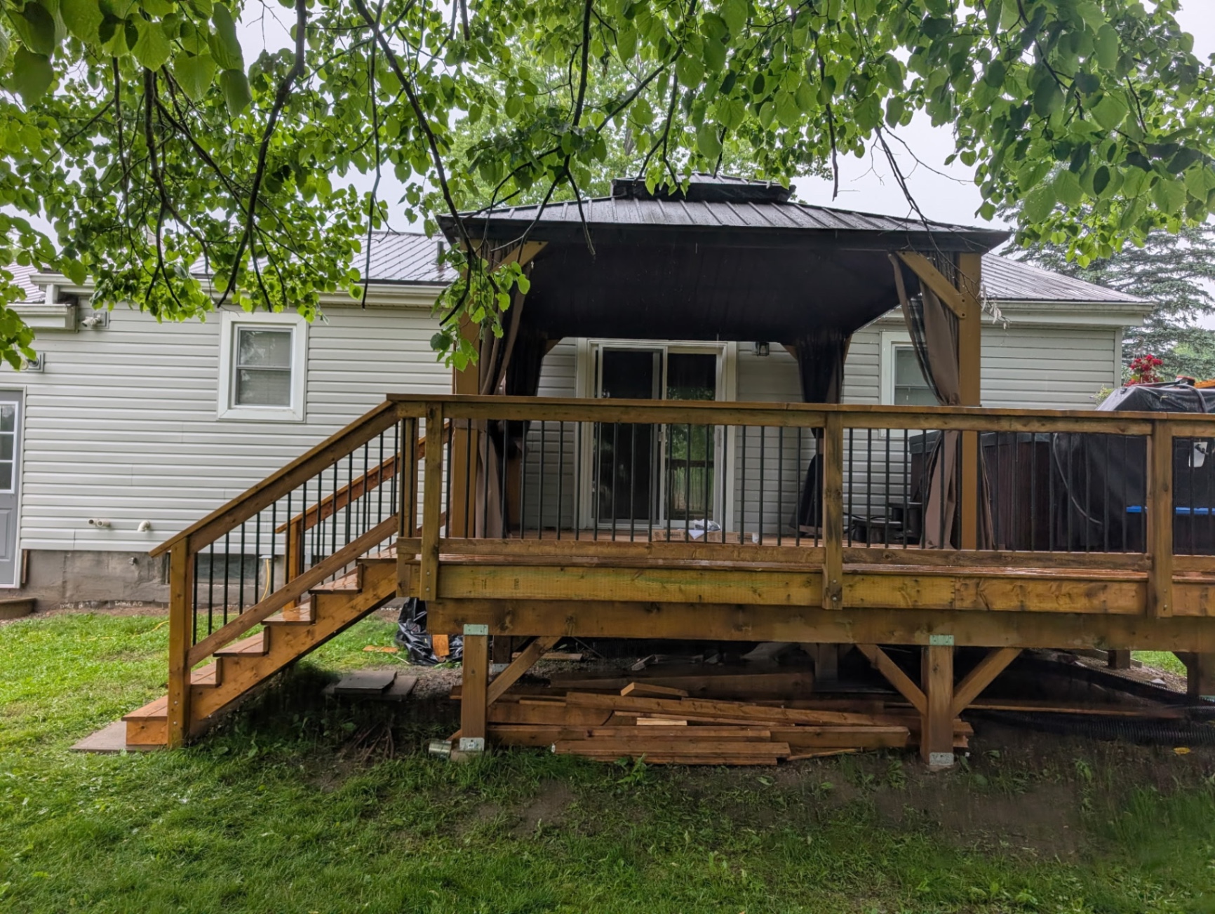 Covered deck with gazebo